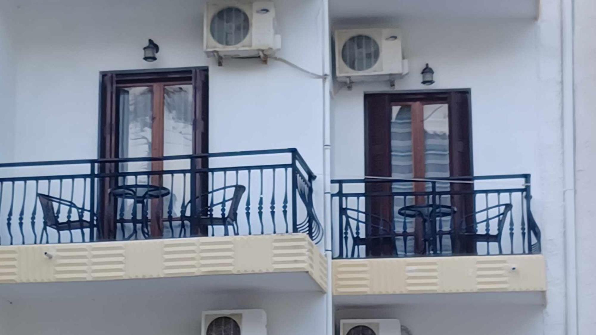 Hotel Rena Ágios Kírykos エクステリア 写真