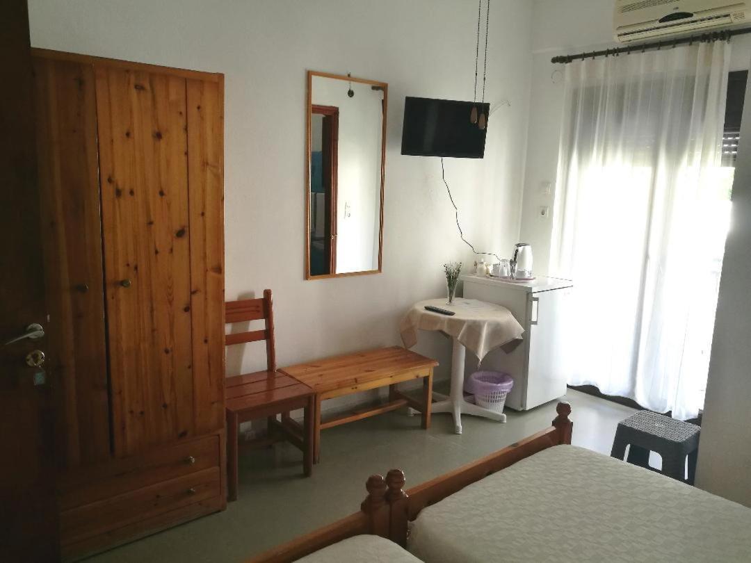Hotel Rena Ágios Kírykos エクステリア 写真