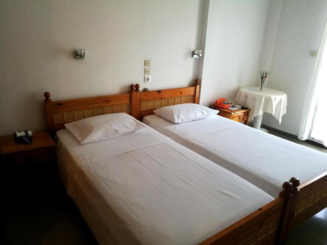 Hotel Rena Ágios Kírykos エクステリア 写真